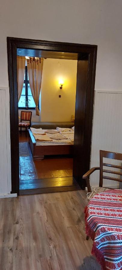 Kazmer Szallas - Gasthaus Varbalog Bagian luar foto